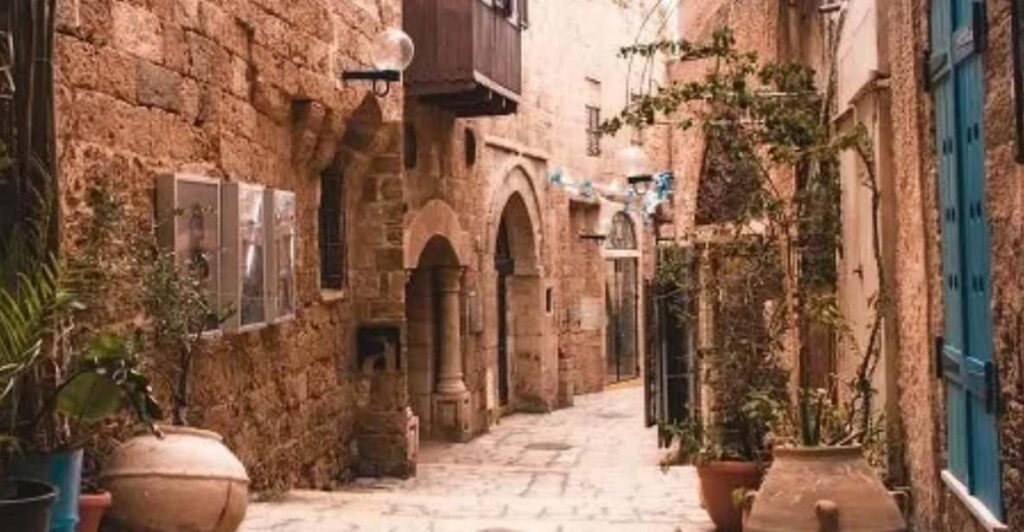 Neve Tzedek Quarter, Tel Aviv – Walk Through the Historic and Artistic Neighborhood