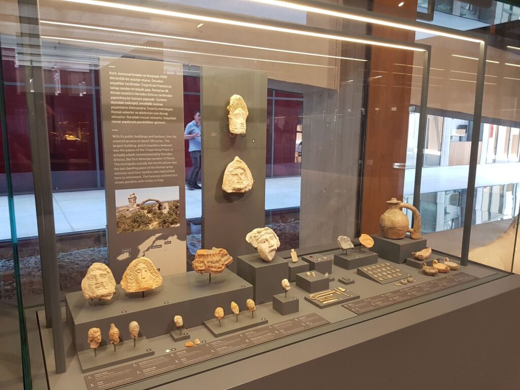 Troy Museum: Ancient Exhibits in Canakkale