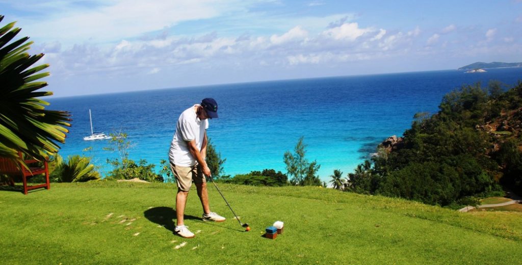 Anse Kerlan, Praslin – Golf and Beach Resorts