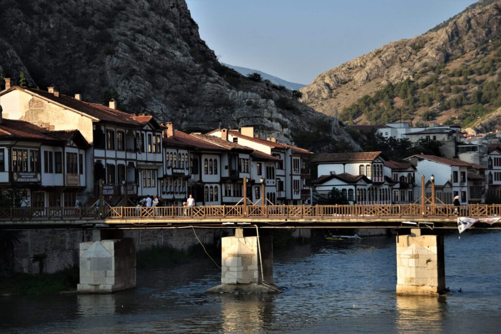 Amasya Yalıboyu Houses: Riverside Historic Homes