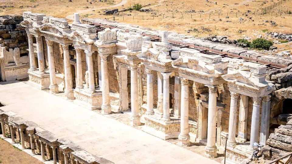 Hierapolis Ruins: Ancient Site in Pamukkale