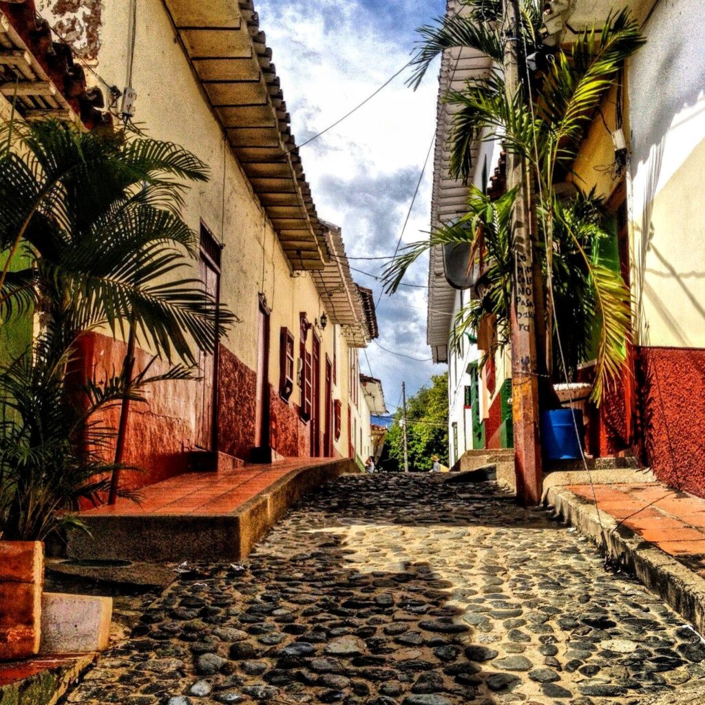 Santa Fe de Antioquia: Historic Jewel Near Medellin