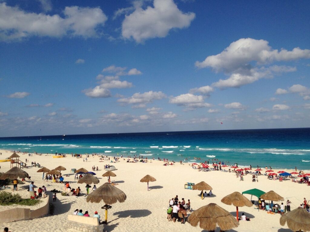 Playa Delfines in Cancun