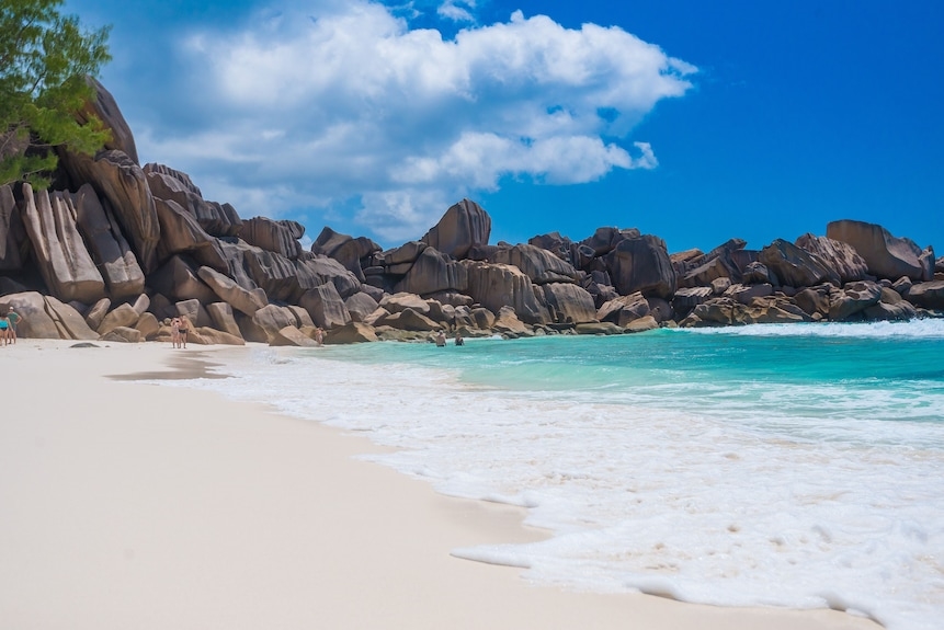 La Passe Beach, La Digue – Quiet, Peaceful Bay