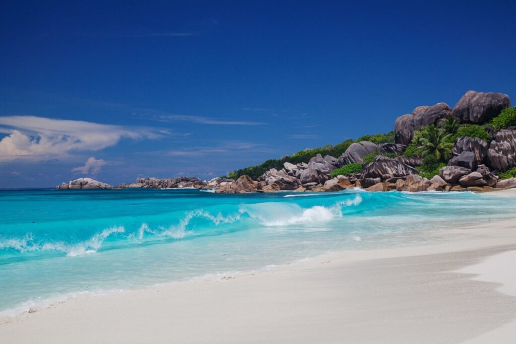 Grand Anse, Mahe – Long Beach with Big Waves