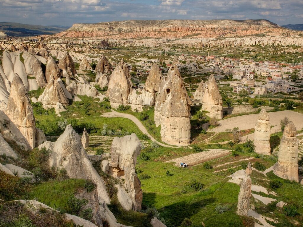 Cappadocia Valley: Fairy Chimney Views