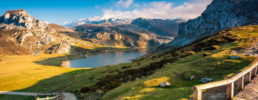 Covadonga Lakes in Asturias: Scenic Lakes in a Mountain Setting