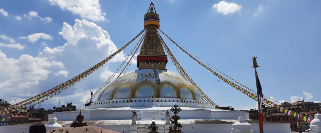 Boudhanath Stupa: Sacred Site in Kathmandu, Nepal