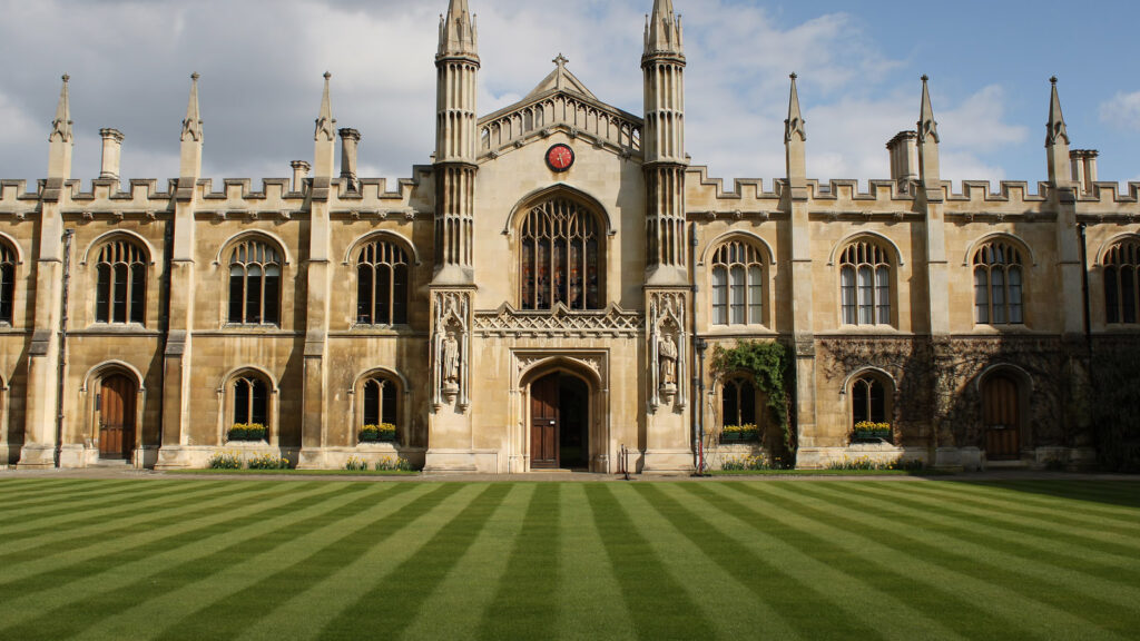 Cambridge University: Scholarly Grandeur in Cambridgeshire