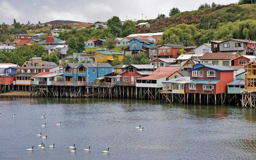 Walking Tours in Historic Castro, Chiloé Island