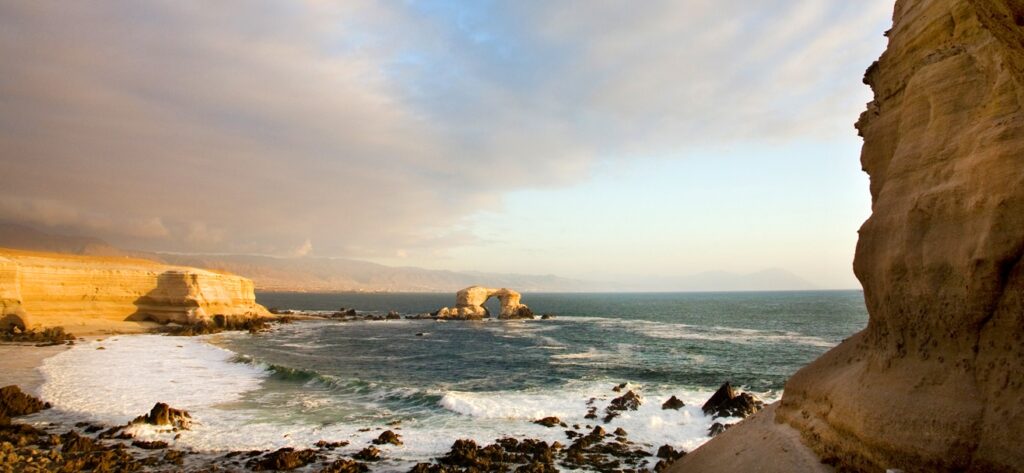 Exploring the Pacific Coast of Chañaral, Chile