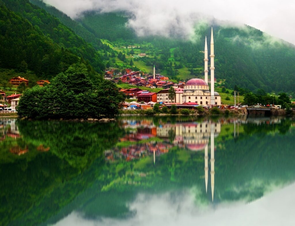 Uzungol Lake: Scenic Beauty in Trabzon