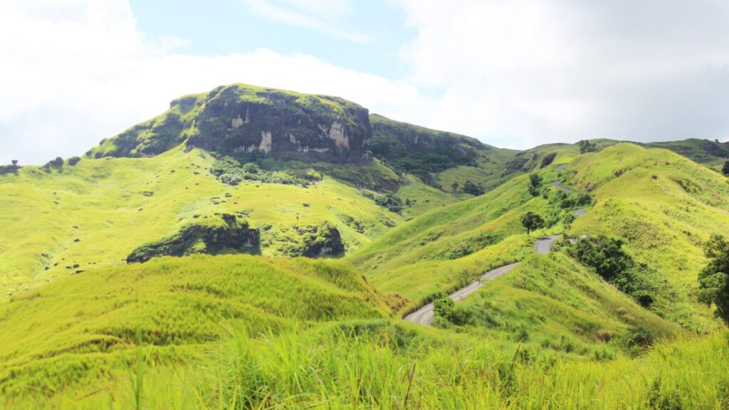 Nausori Highlands: Scenic Drives and Village Visits Near Nadi