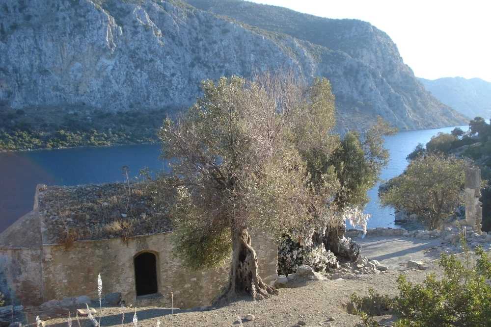 Cennet Island: Scenic Getaway Near Marmaris