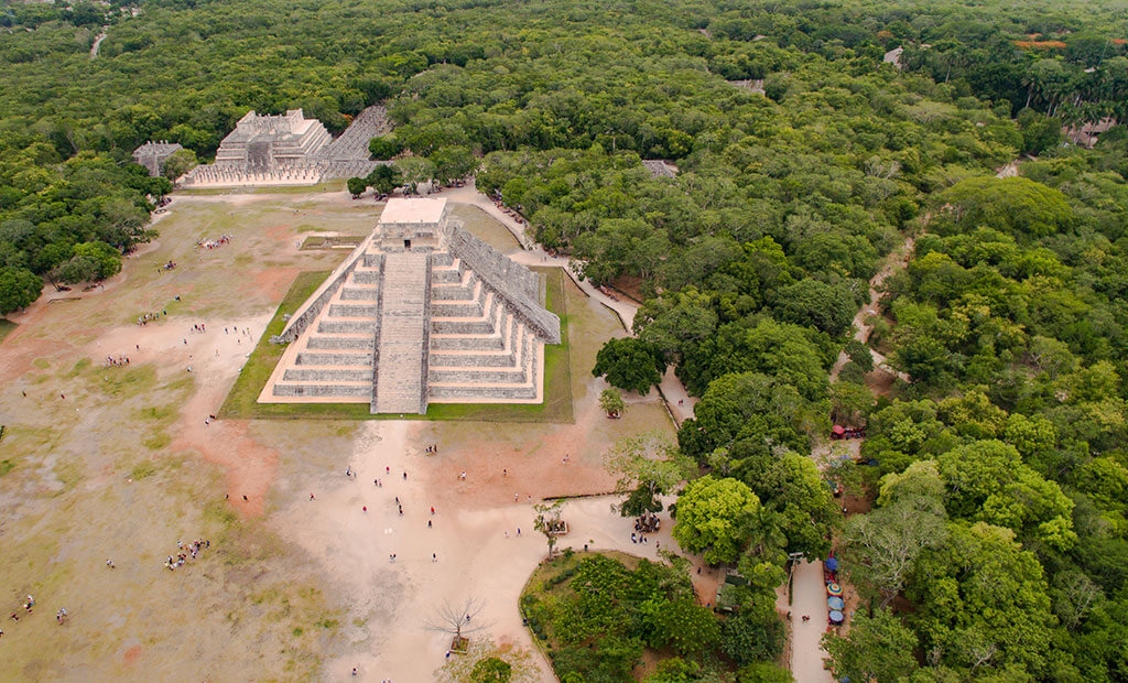 Chichen Itza Pyramid in Yucatán