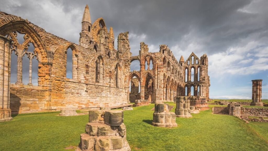 Whitby Abbey: A Dramatic Ruin on the Yorkshire Coast