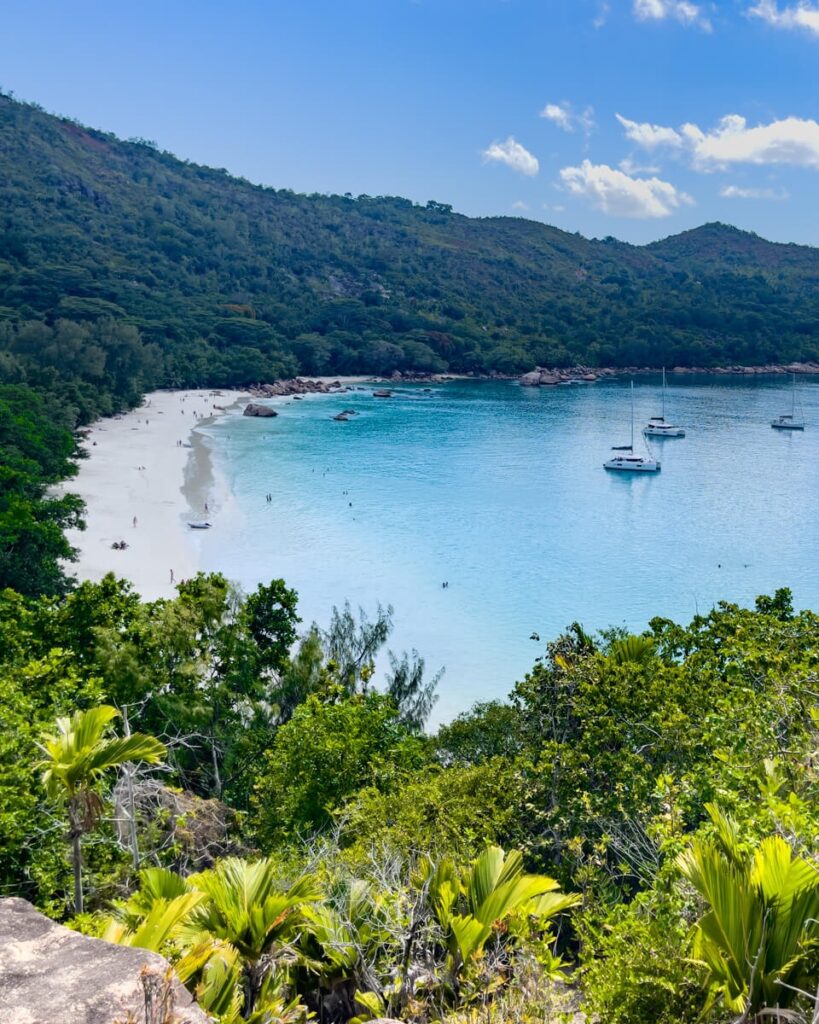 Anse Petite Cour, Praslin – Tranquil Cove Near Lemuria