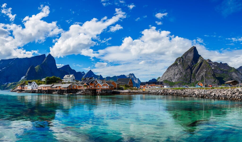 Discover the Islands of Lofoten Archipelago