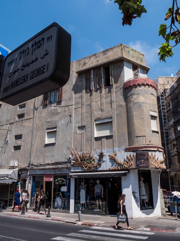 Rabin Square, Tel Aviv – Historical Square with Political and Cultural Significance