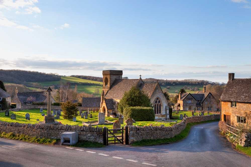 The Cotswolds: Picturesque Villages in Rural England