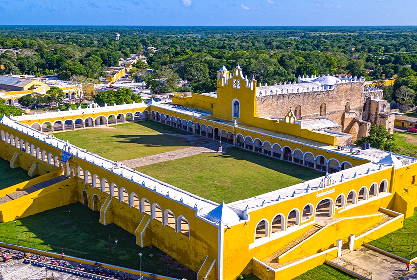 Visit Izamal, the Yellow City in Yucatan