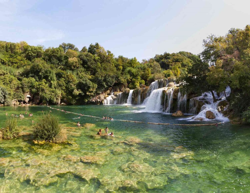 Exploring the Natural Pools of Pichasca, Ovalle