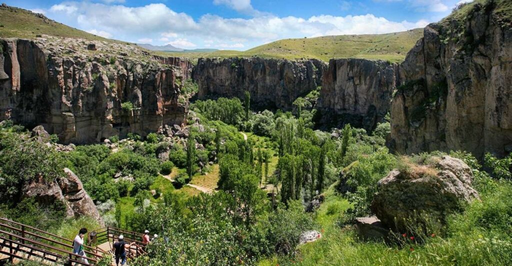 Ihlara Valley: Scenic Hike in Cappadocia