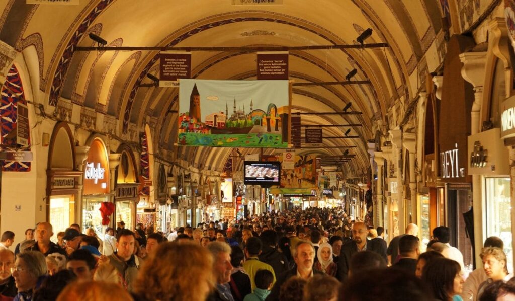 Grand Bazaar: Shopping Experience in Istanbul