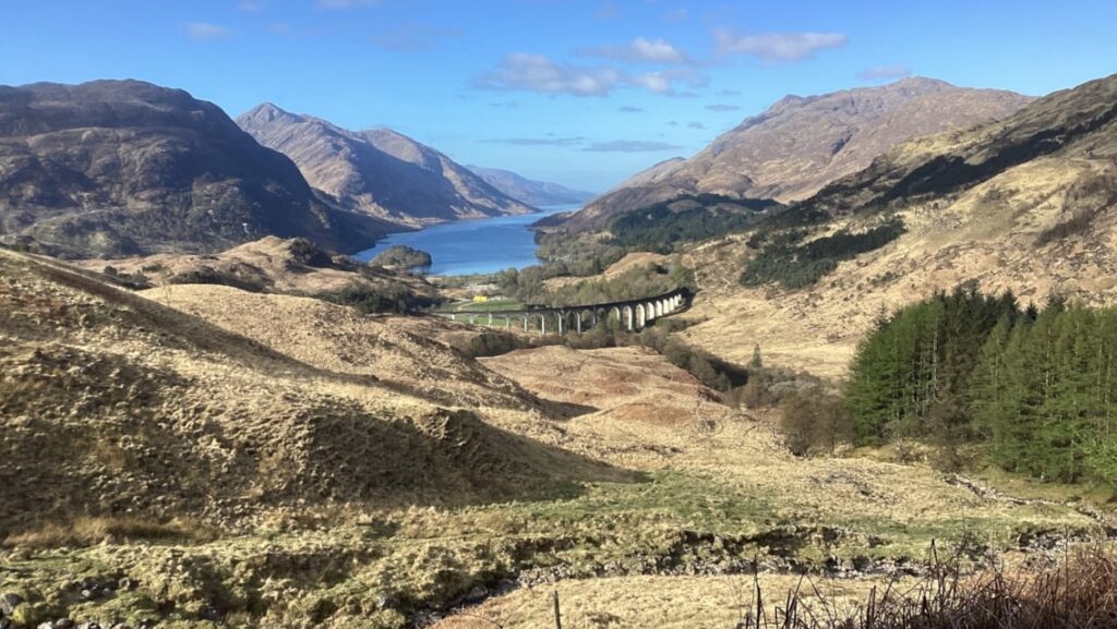 Glenfinnan Viaduct: Scenic Railway in Scotland