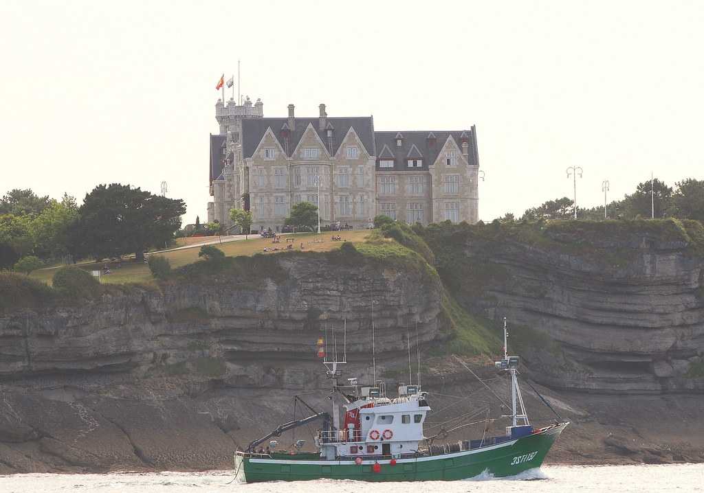 Santander’s Magdalena Palace: A Royal Summer Residence