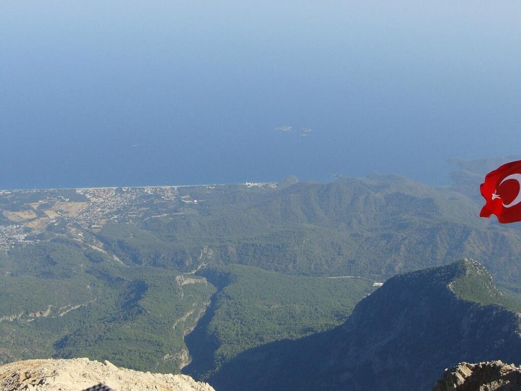 Olympos Cable Car: Panoramic Views in Kemer