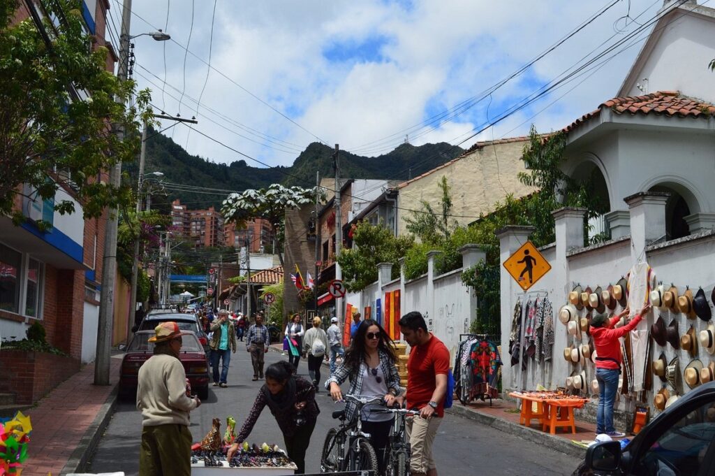 Bogota Usaquen: Craft Markets and Colonial Charm